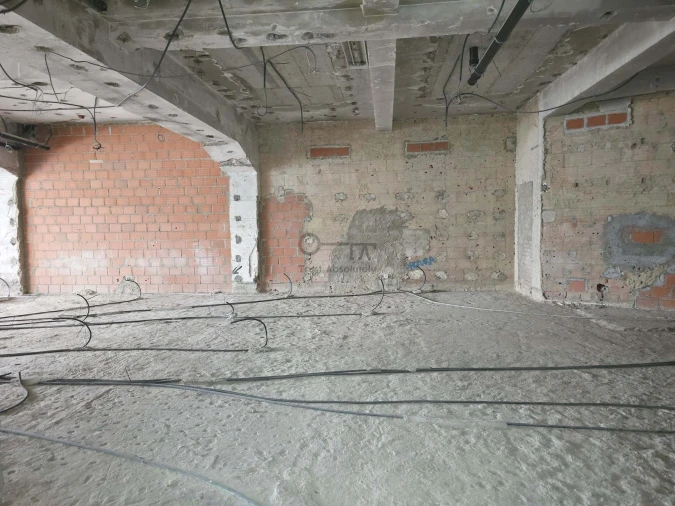 Negócio para Arrendamento em Santo António Foto 9