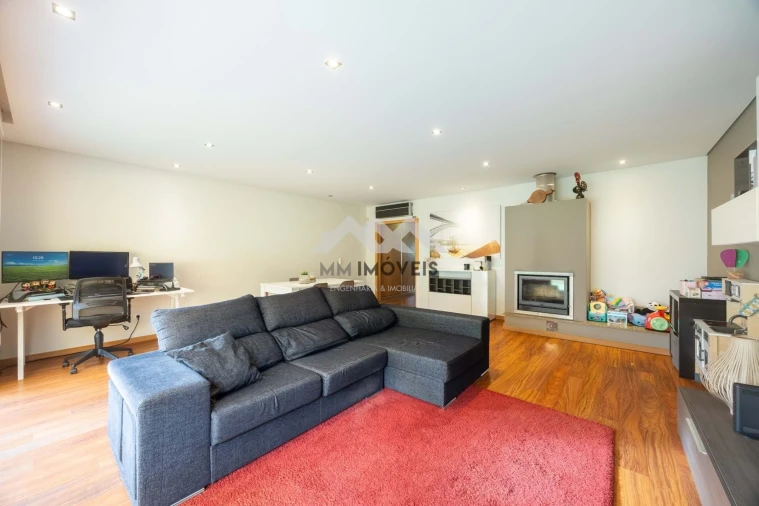 Moradia T3 para Venda em Santa Marinha e São Pedro da Afurada Foto 26