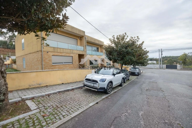 Moradia T3 para Venda em Santa Marinha e São Pedro da Afurada Foto 20