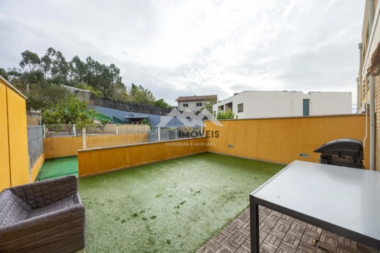 Moradia T3 para Venda em Santa Marinha e São Pedro da Afurada Foto 14