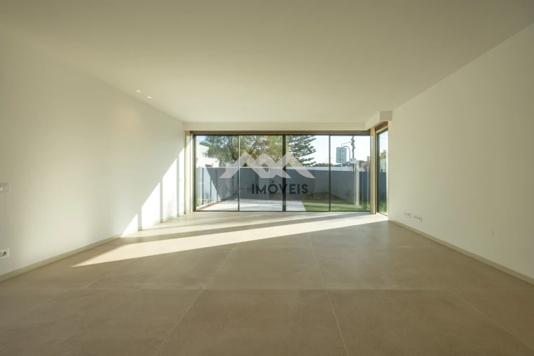 Moradia T5 para Venda em Canidelo Foto 6