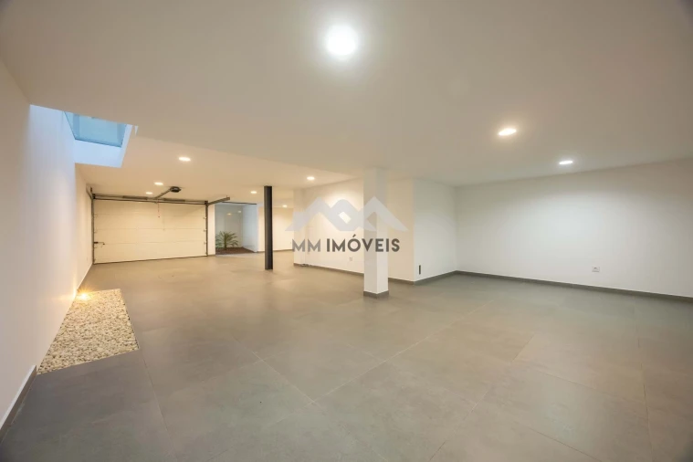 Moradia T5 para Venda em Canidelo Foto 60