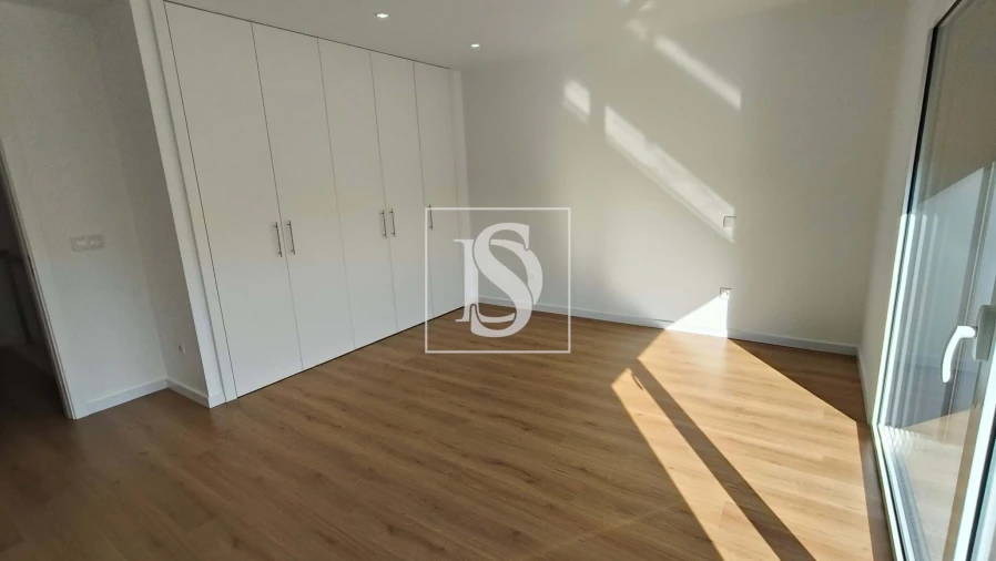 Moradia T4 para Venda em Nossa Sra de Fatima Foto 26