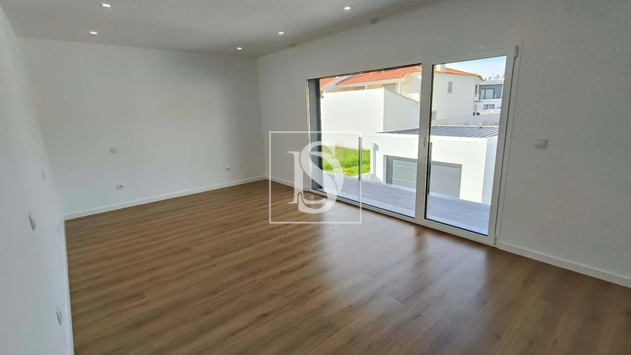 Moradia T4 para Venda em Nossa Sra de Fatima Foto 14