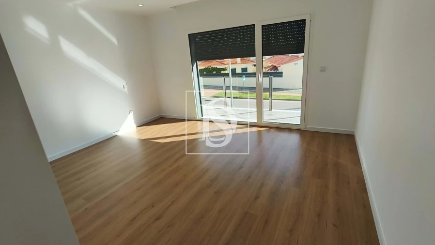 Moradia T4 para Venda em Nossa Sra de Fatima Foto 23