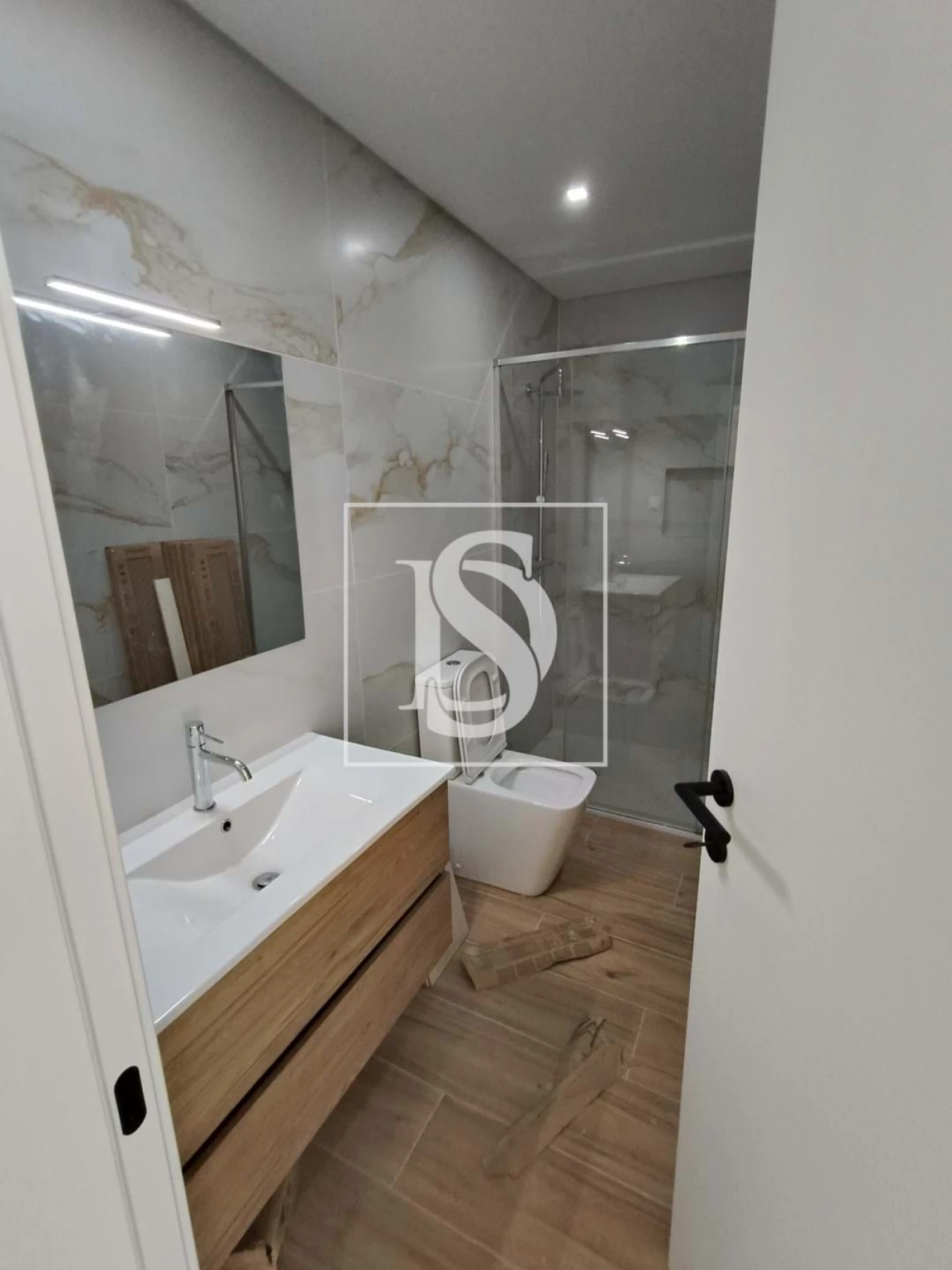 Moradia T4 para Venda em Nossa Sra de Fatima Foto 39