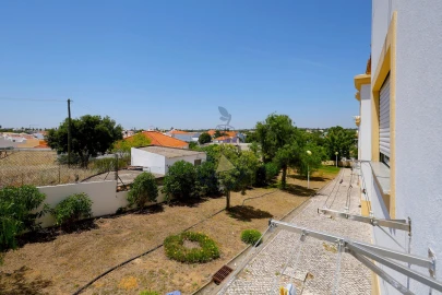 Apartamento T3 para Venda em Albufeira e Olhos de Água