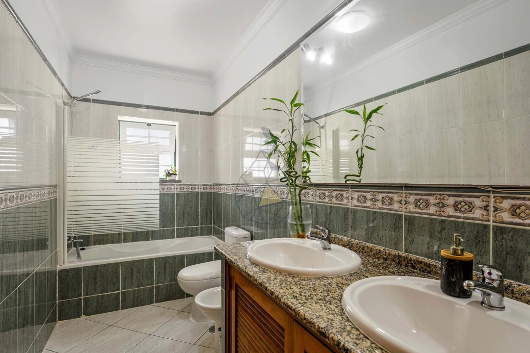 Apartamento T3 para Venda em Albufeira e Olhos de Água Foto 23