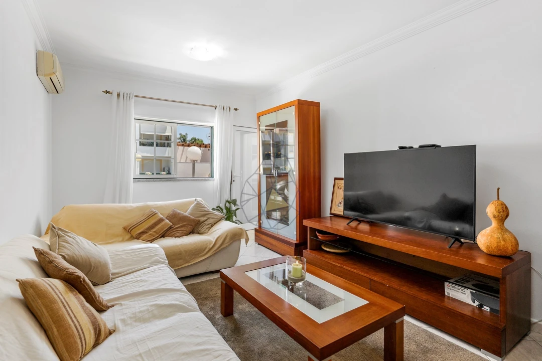 Apartamento T3 para Venda em Albufeira e Olhos de Água Foto 1