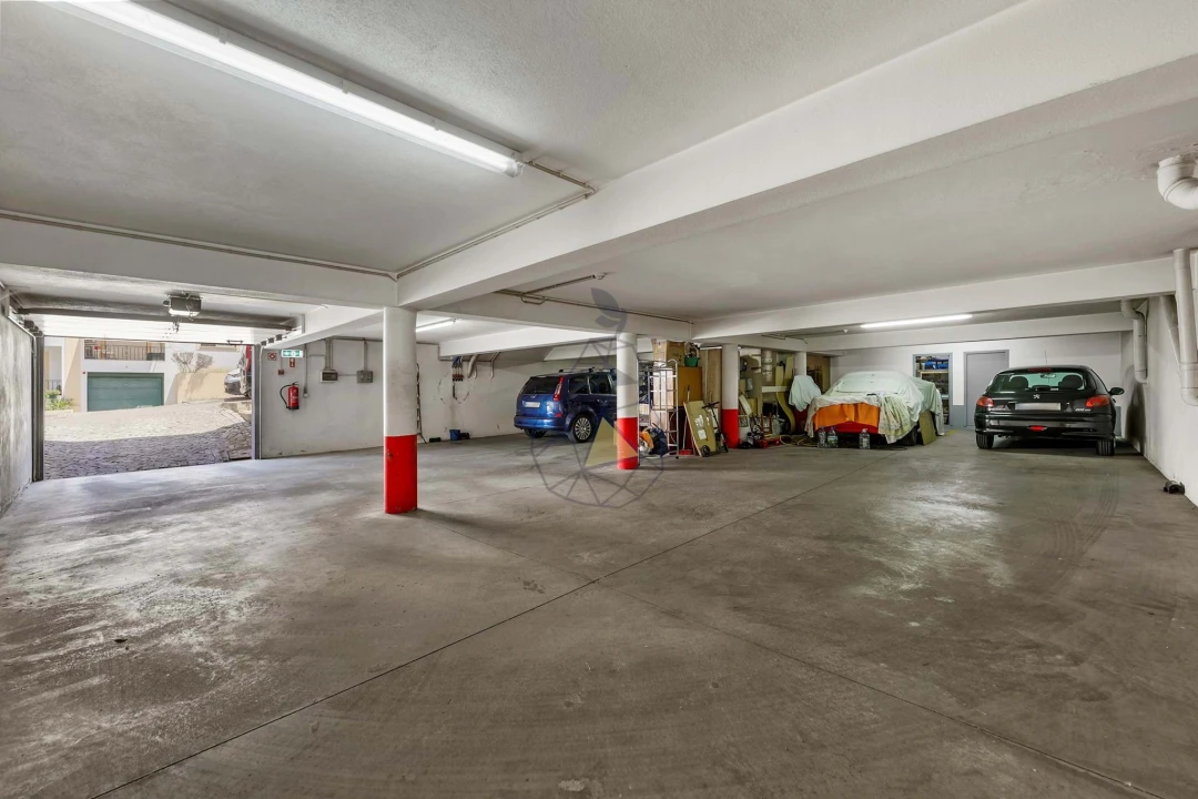 Apartamento T3 para Venda em Albufeira e Olhos de Água Foto 40