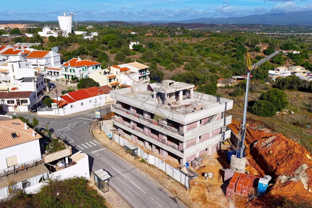 Apartamento T3 para Venda em Mexilhoeira Grande Foto 4