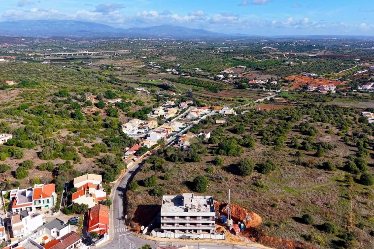 Apartamento T3 para Venda em Mexilhoeira Grande Foto 15