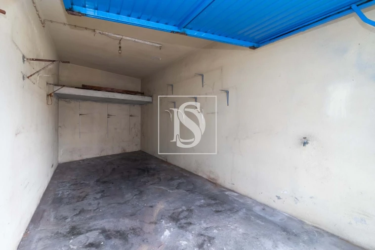 Garagem para Venda em Barreiro e Lavradio Foto 2