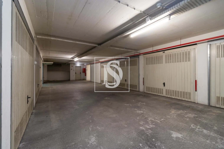 Garagem para Venda em Alto do Seixalinho, Santo André e Verderena Foto 4