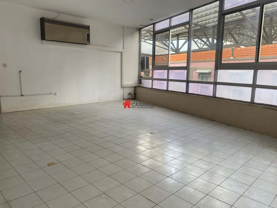 Negócio para Arrendamento em Viseu Foto 3