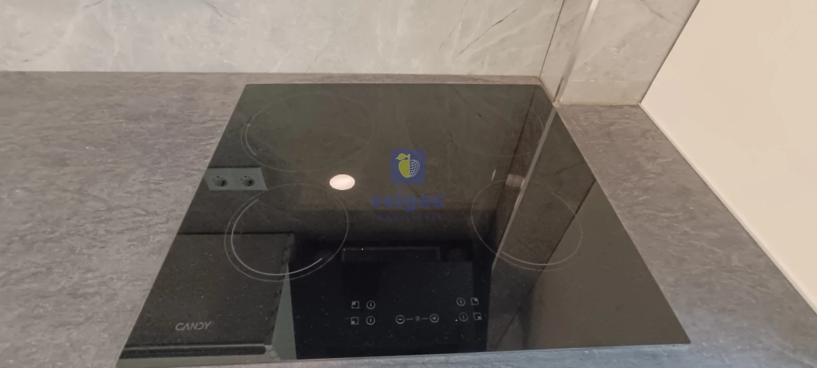 Apartamento T2 para Venda em Benfica Foto 29