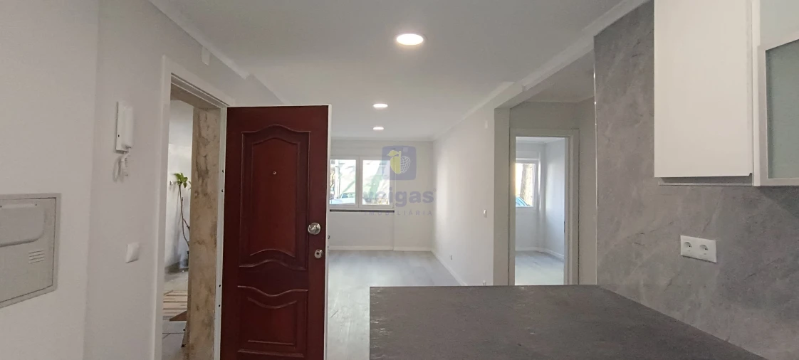 Apartamento T2 para Venda em Benfica Foto 26