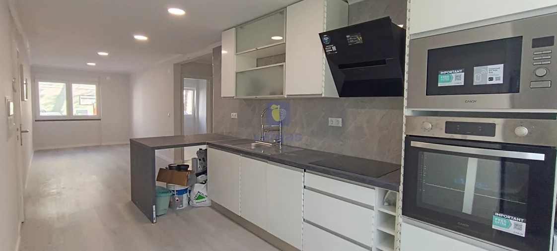 Apartamento T2 para Venda em Benfica Foto 25