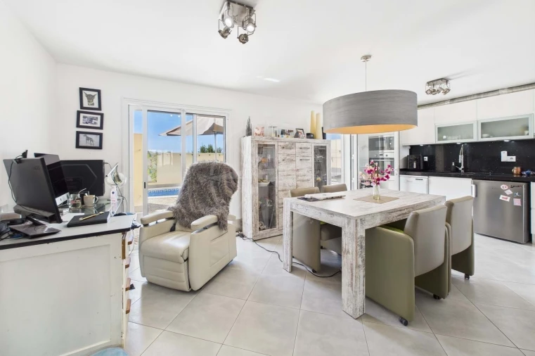 Moradia T3 para Venda em Vila Nova de Cacela Foto 11