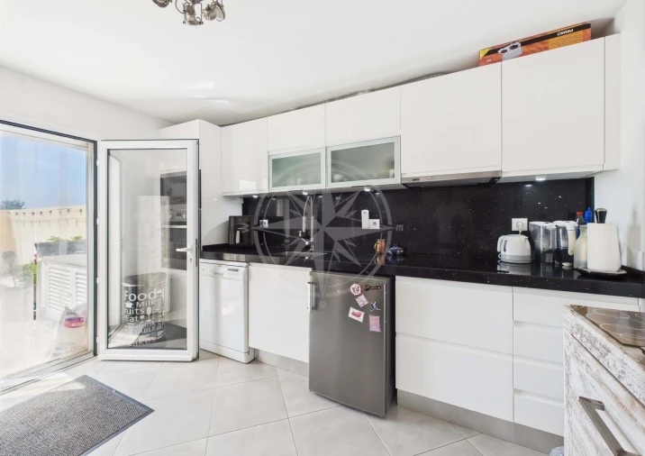 Moradia T3 para Venda em Vila Nova de Cacela Foto 12