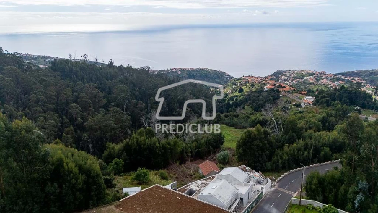 Moradia T2 para Venda em Calheta Foto 28