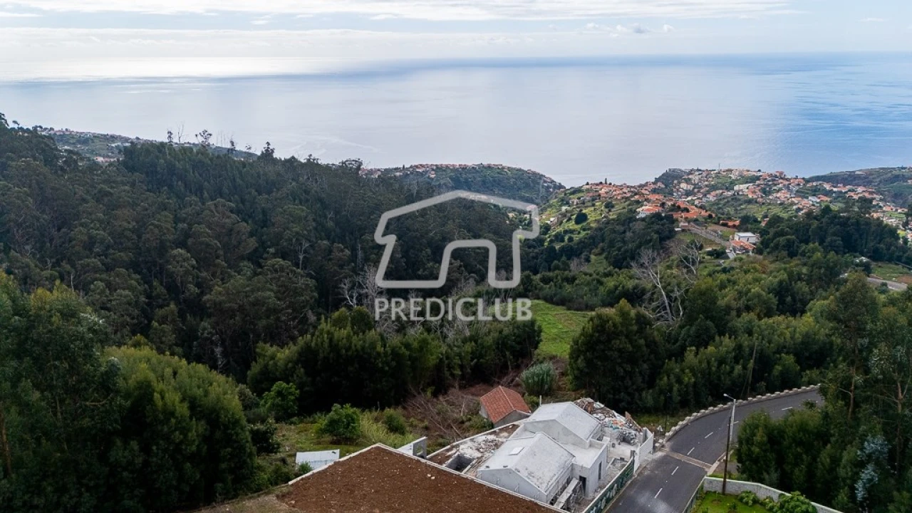 Moradia T2 para Venda em Calheta Foto 34