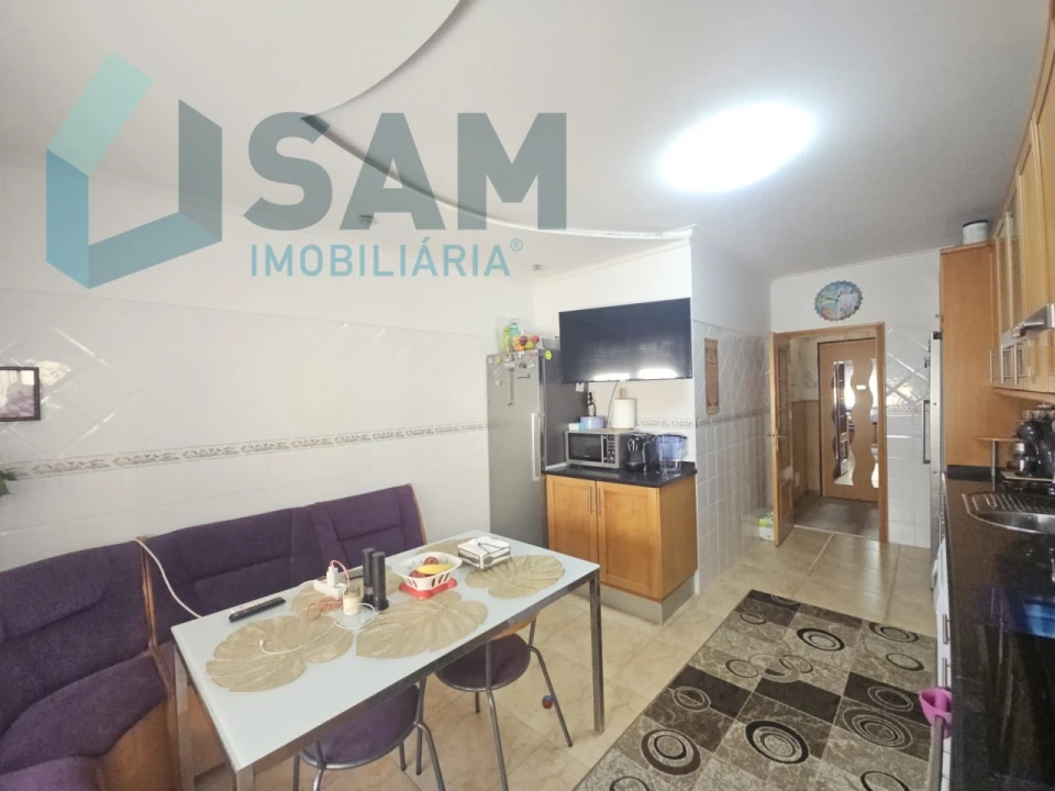 Apartamento T2 para Venda em Santa Maria, São Pedro e Matacães Foto 7