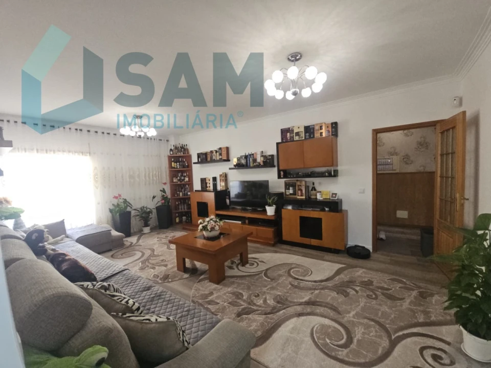 Apartamento T2 para Venda em Santa Maria, São Pedro e Matacães Foto 10