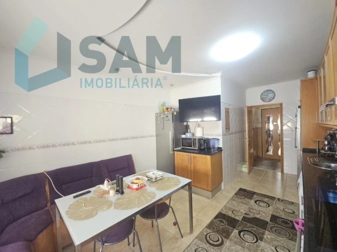 Apartamento T2 para Venda em Santa Maria, São Pedro e Matacães Foto 6