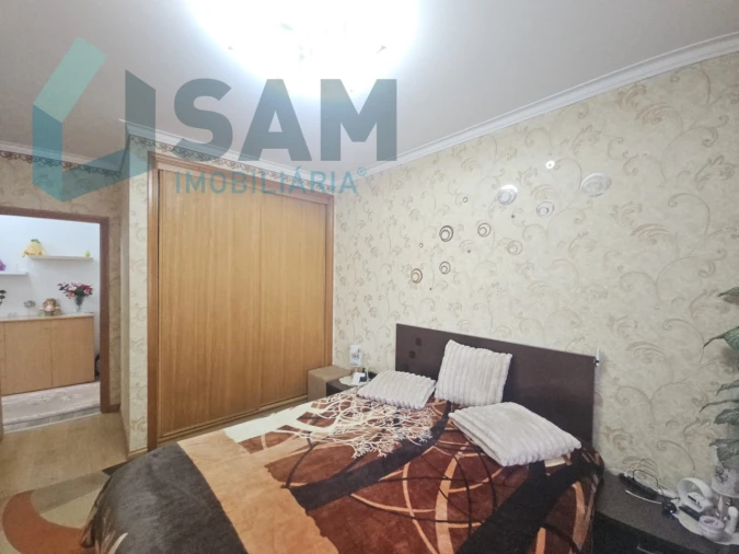 Apartamento T2 para Venda em Santa Maria, São Pedro e Matacães Foto 12