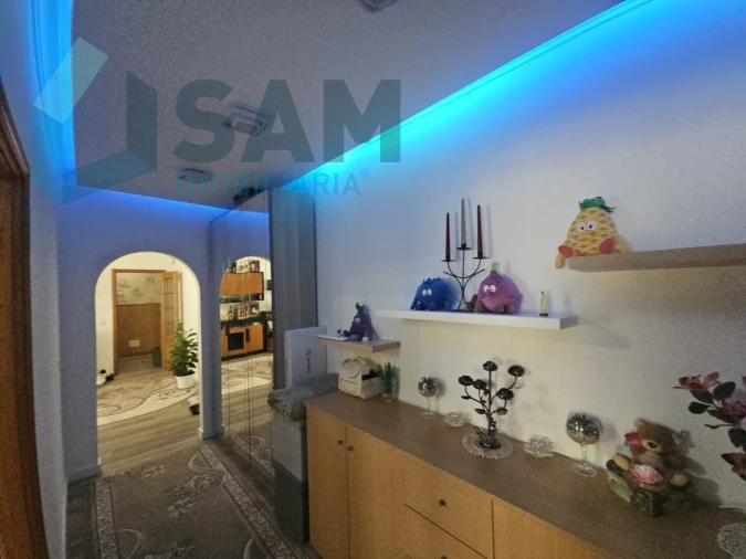 Apartamento T2 para Venda em Santa Maria, São Pedro e Matacães Foto 7