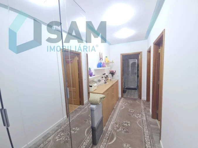 Apartamento T2 para Venda em Santa Maria, São Pedro e Matacães Foto 24