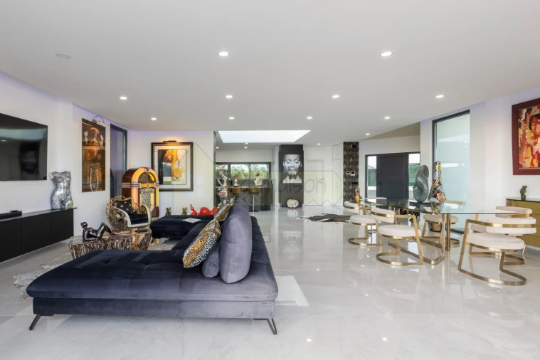 Moradia T4 para Venda em Conceição e Estoi Foto 15