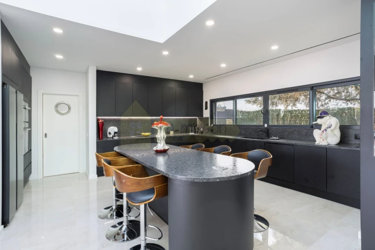 Moradia T4 para Venda em Conceição e Estoi Foto 18