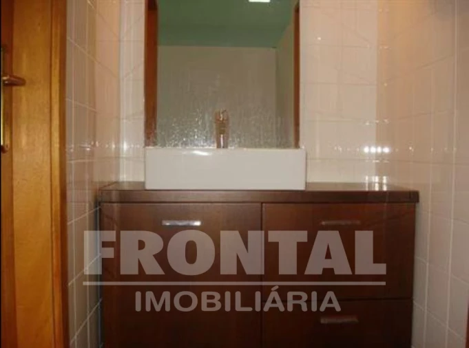 Loja para Venda em Nogueira e Silva Escura Foto 9