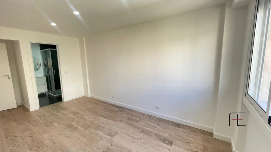 Apartamento T3 para Venda em Águas Livres Foto 4