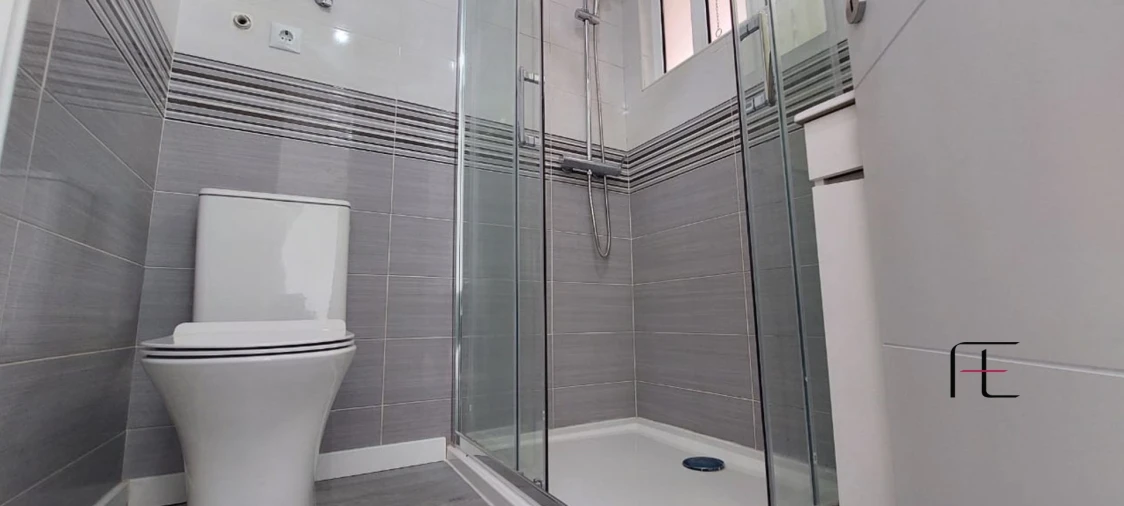 Apartamento T2 para Venda em Pontinha e Famões Foto 21