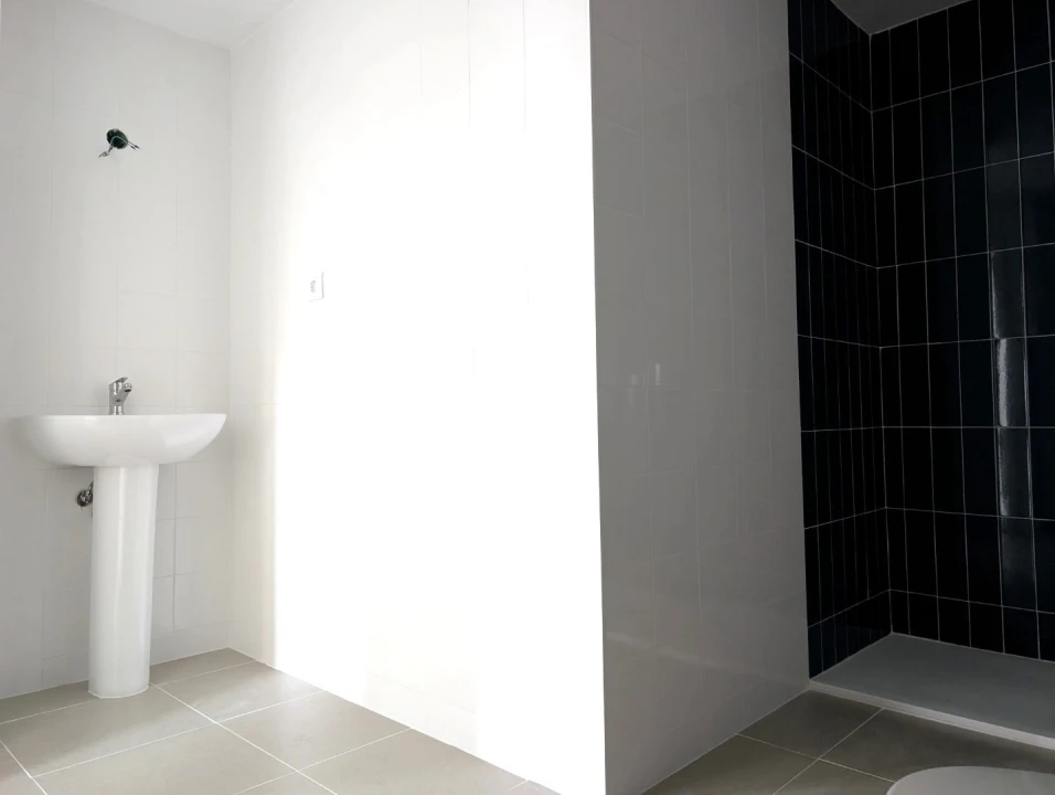 Apartamento T1 para Arrendamento em Aradas Foto 14