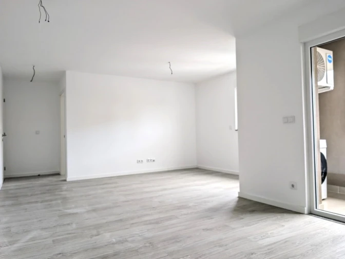 Apartamento T1 para Arrendamento em Aradas Foto 6