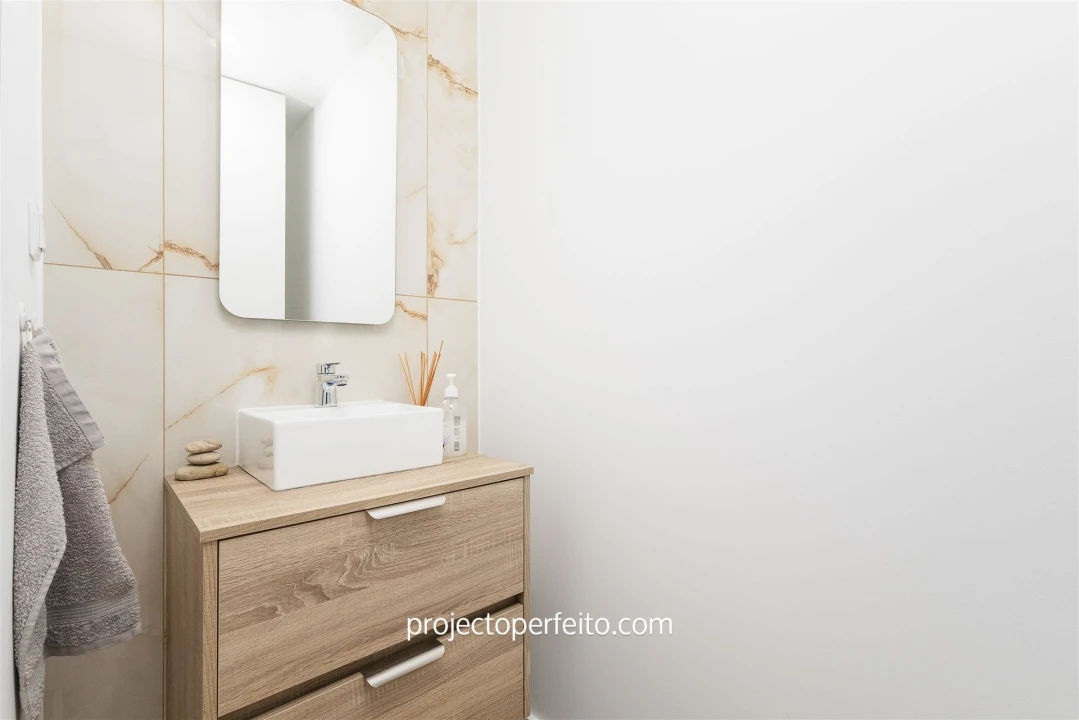 Moradia T3 para Venda em Esmoriz Foto 13