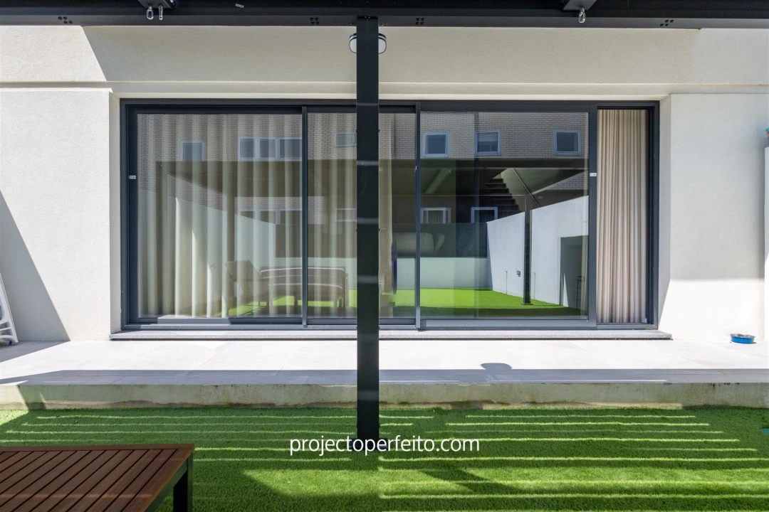 Moradia T3 para Venda em Esmoriz Foto 9