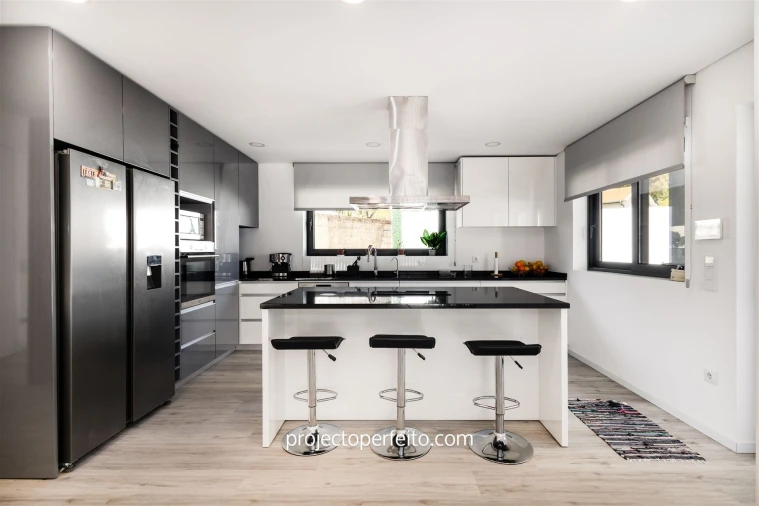 Moradia T3 para Venda em Santa Maria da Feira, Travanca, Sanfins e Espargo Foto 3