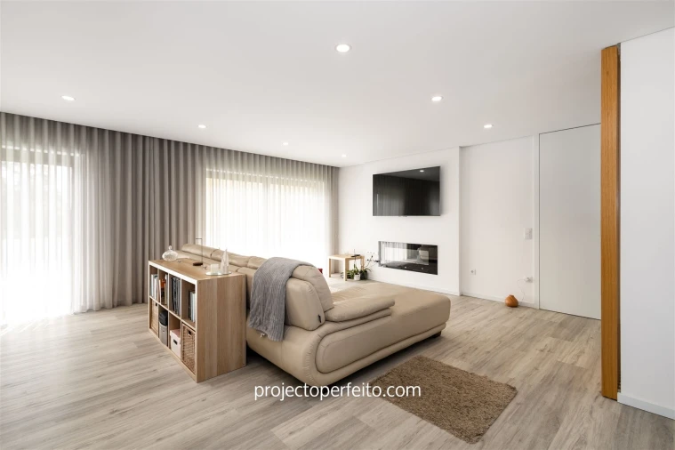 Moradia T3 para Venda em Santa Maria da Feira, Travanca, Sanfins e Espargo Foto 9