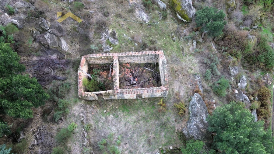 Quinta T0 para Venda em Póvoa de Rio de Moinhos e Cafede Foto 3