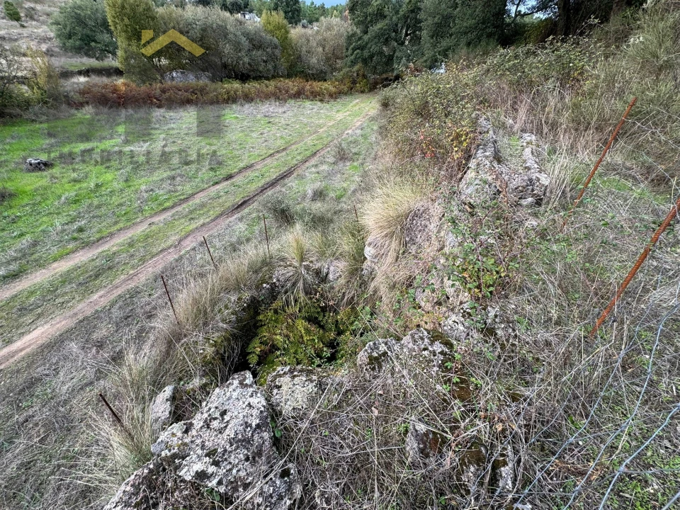 Quinta T0 para Venda em Póvoa de Rio de Moinhos e Cafede Foto 7