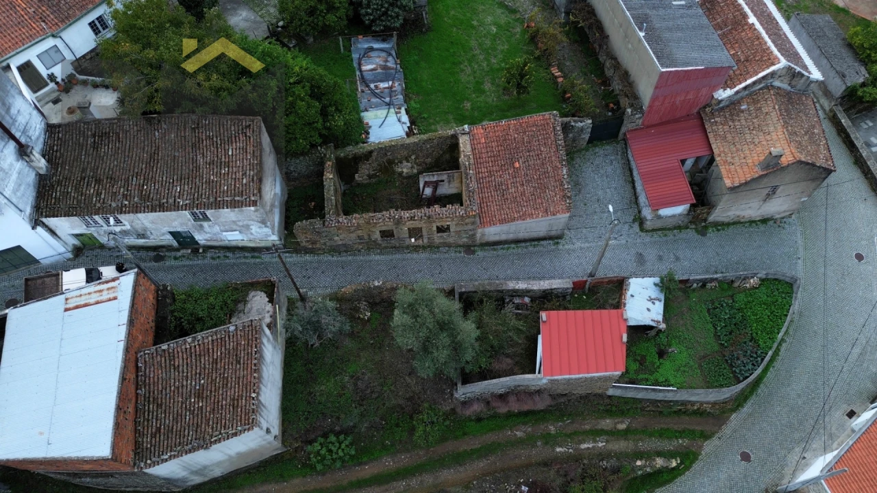 Moradia T1 para Venda em Salgueiro do Campo Foto 9