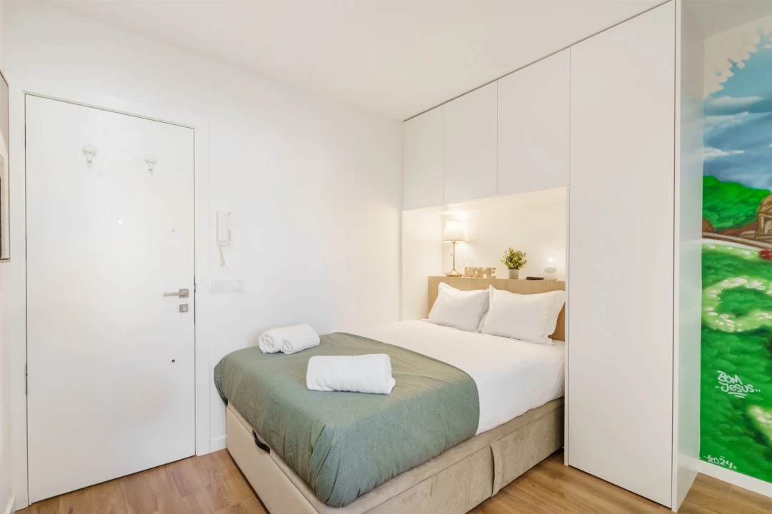 Apartamento T0 para Arrendamento férias em Braga (São José de São Lázaro e São João do Souto) Foto 13