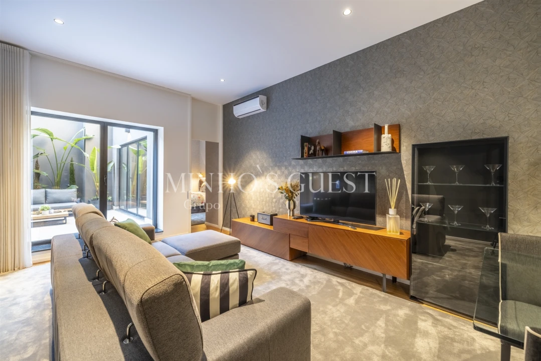 Apartamento T2 para Arrendamento férias em Braga (São José de São Lázaro e São João do Souto) Foto 5