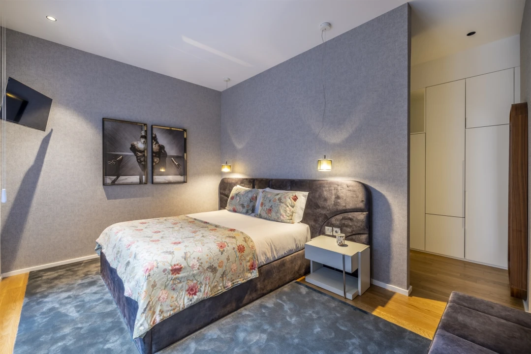 Apartamento T2 para Arrendamento férias em Braga (São José de São Lázaro e São João do Souto) Foto 17