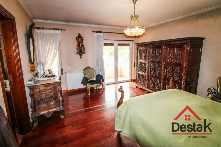 Moradia T6 para Venda em Abraveses Foto 27